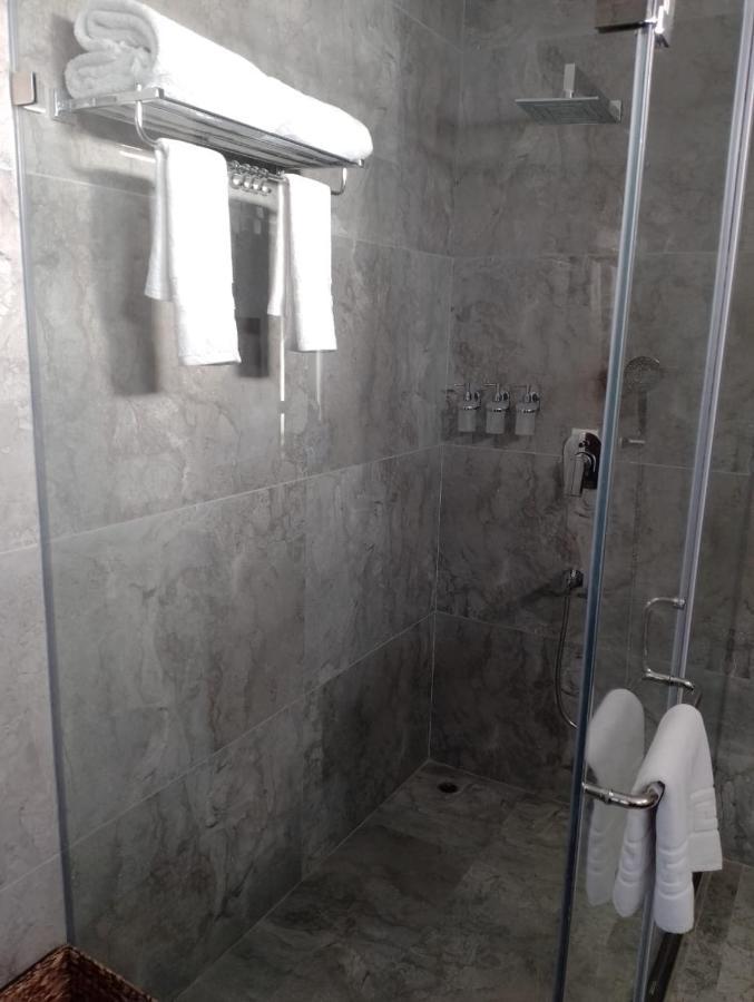 The Convoy Hotel Dibrugarh Ngoại thất bức ảnh