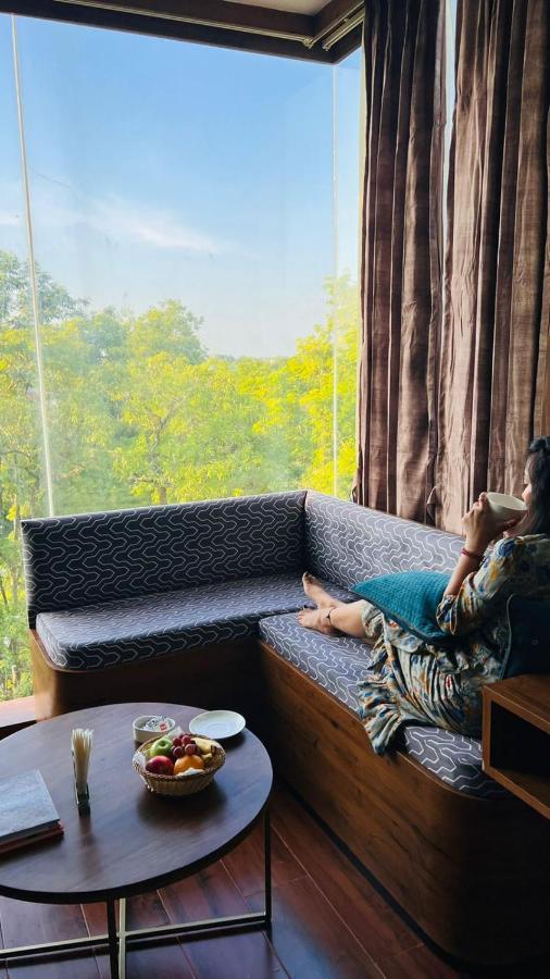 The Convoy Hotel Dibrugarh Ngoại thất bức ảnh