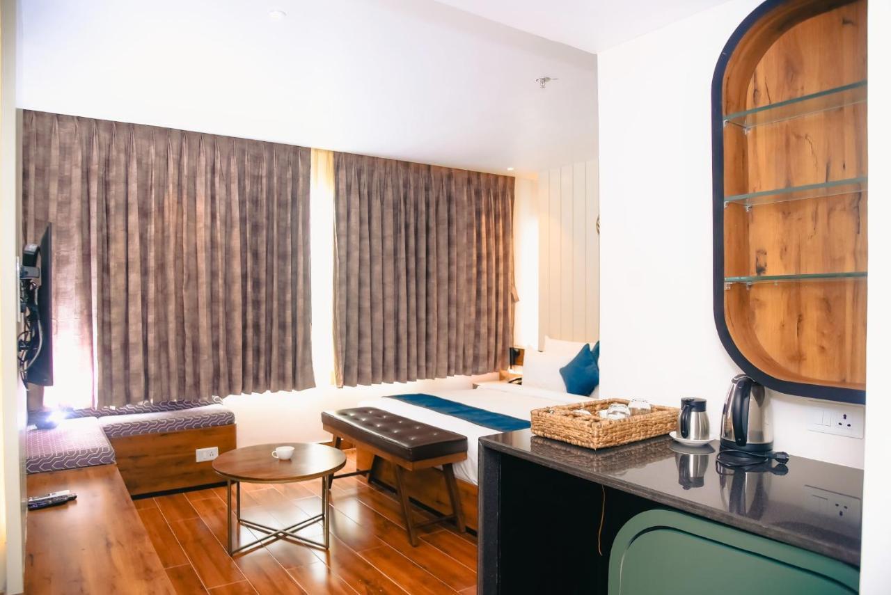 The Convoy Hotel Dibrugarh Ngoại thất bức ảnh