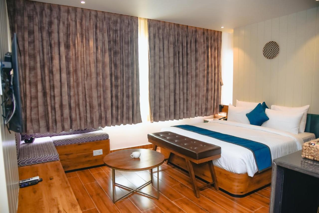 The Convoy Hotel Dibrugarh Ngoại thất bức ảnh